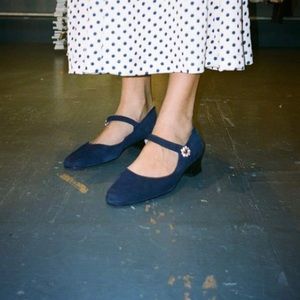 Alexa Chung heeled Mary Janes